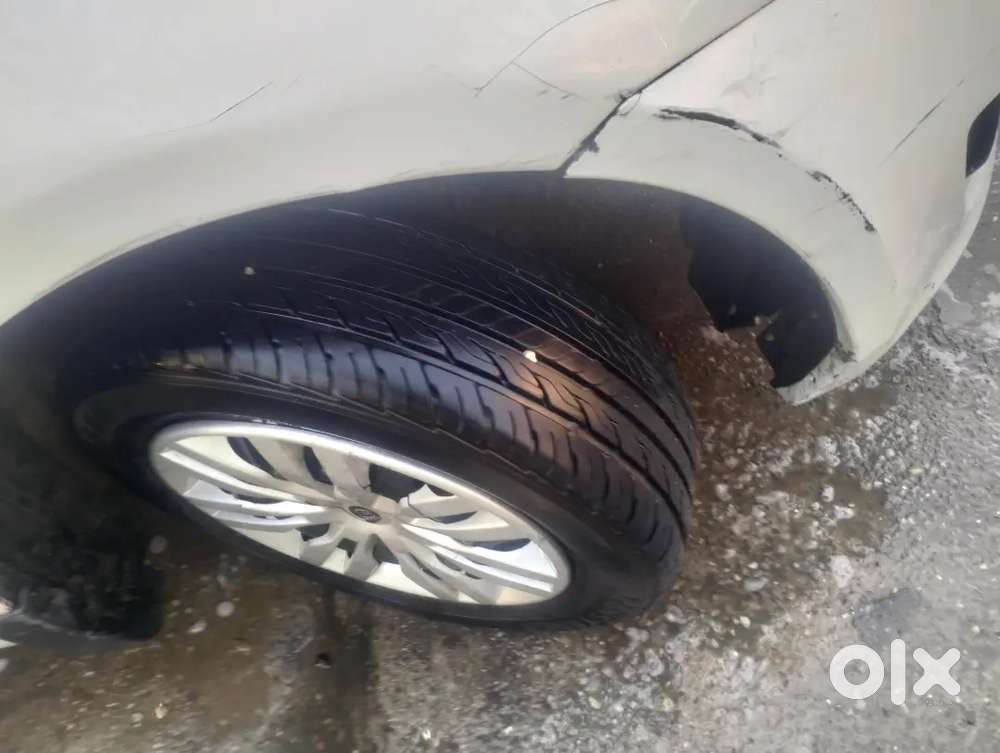 Maruti Suzuki Swift 2013 Diesel 100000 Km Driven