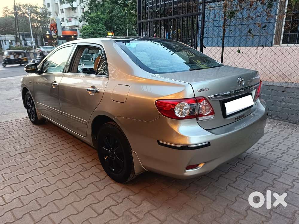 Toyota Corolla Altis [2014-2017] 1.8 G Cvt, 2014, Petrol