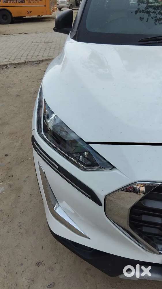 Nissan Magnite White 2021 Xe