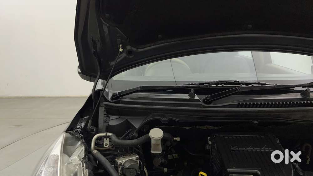 Maruti Suzuki Ertiga Vxi At, 2016, Petrol