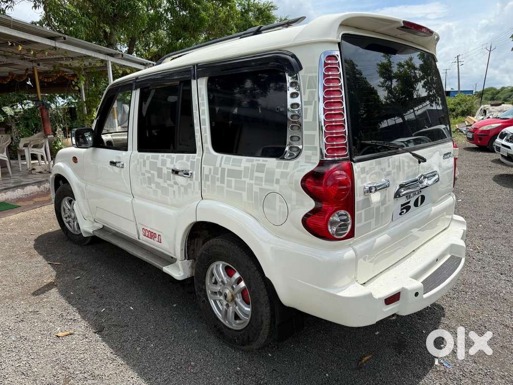 Mahindra Scorpio Vlx 2wd Abs At Bsiii, 2014, Diesel