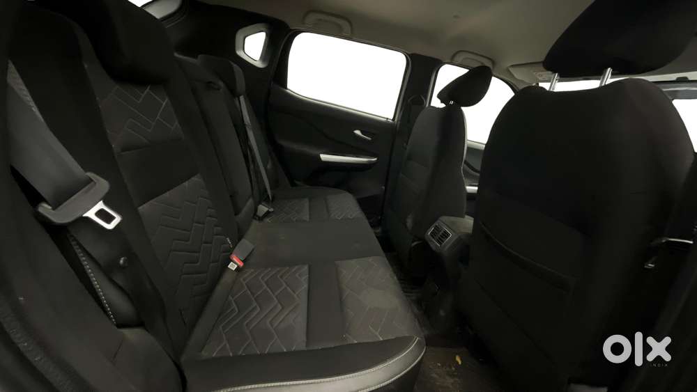 Nissan Magnite 1.0 Xv Premium Turbo Cvt, 2023, Petrol