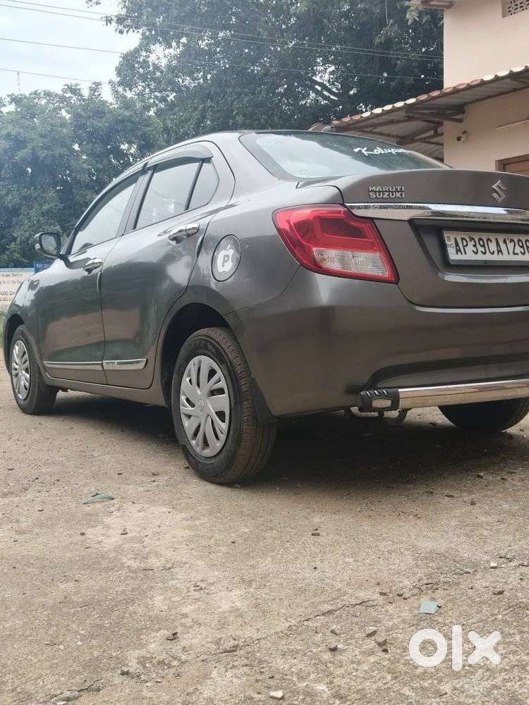 Maruti Suzuki Swift Dzire 1.2 Vxi Bsiv, 2019, Petrol