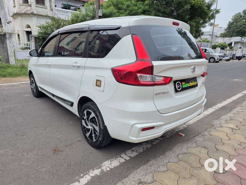 Maruti Suzuki Ertiga Vxi Shvs, 2023, Petrol