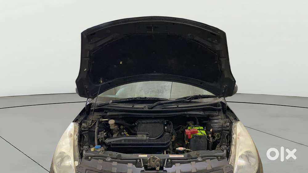 Maruti Suzuki Swift 1.2 Lxi (o), 2017, Petrol