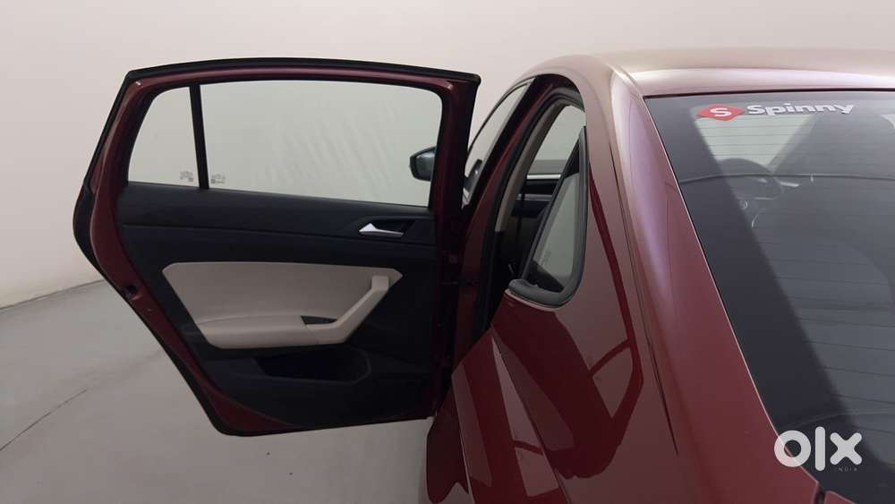 Volkswagen Virtus Highline Plus 1.0 Tsi At, 2022, Petrol