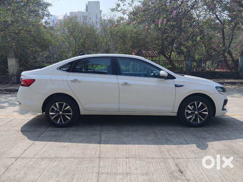 Skoda Slavia 1.0 Tsi Style At, 2023, Petrol