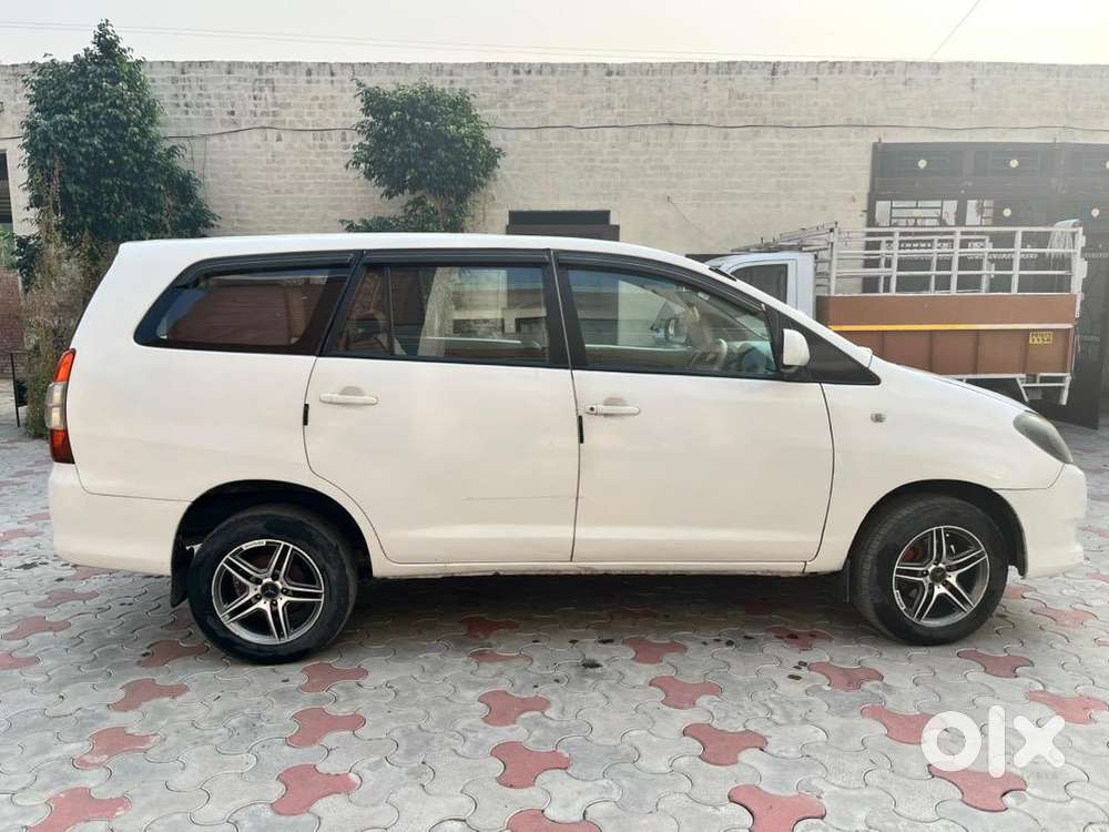 Toyota Innova 2009 Diesel Good Condition