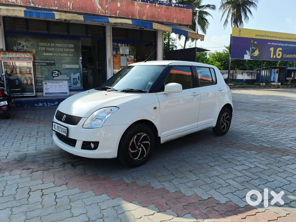 Maruti Suzuki Swift Vxi 1.2 Abs Bs-iv, 2010, Petrol