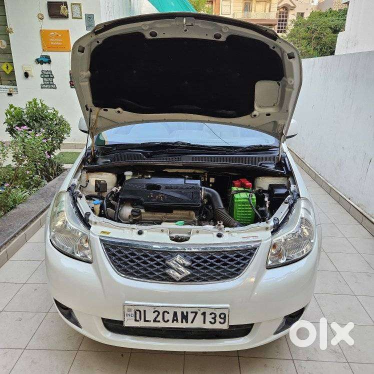 Maruti Suzuki Sx4 Vxi Bsiv, 2011, Petrol