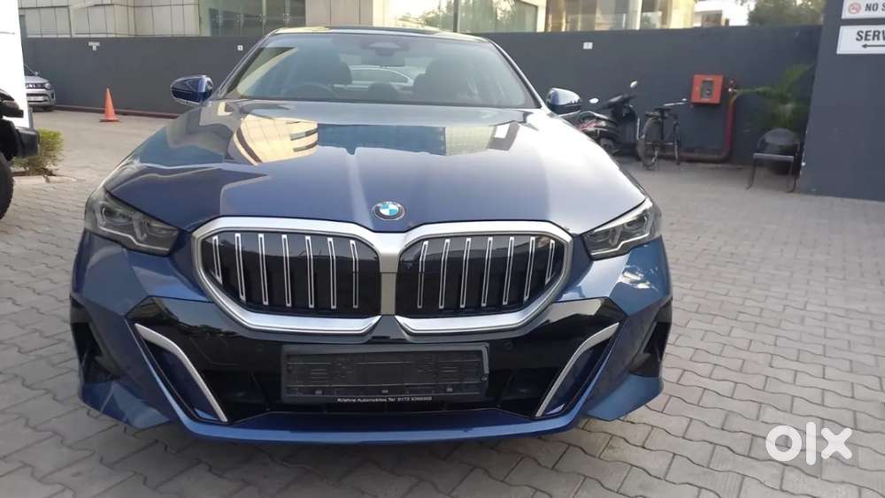 Bmw 5 Series, 2026, Petrol