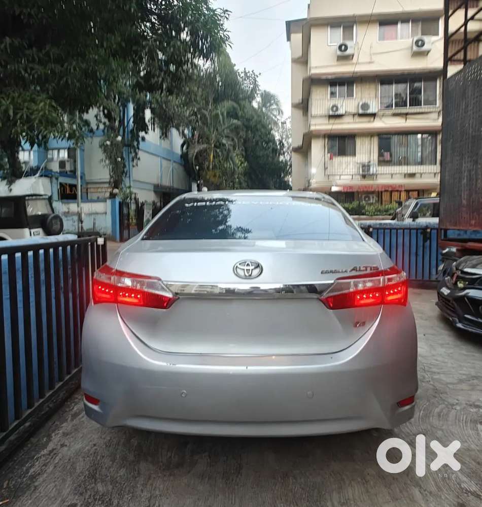 Toyota Corolla Altis 2014