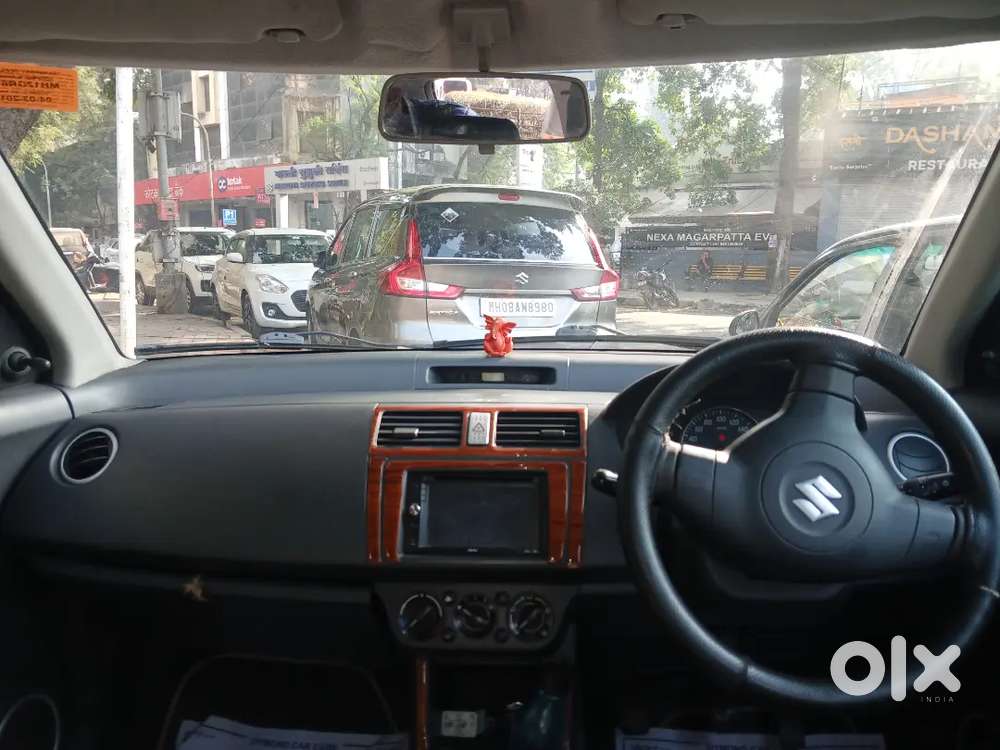 Maruti Suzuki Swift 2011 Diesel 105000 Km Driven