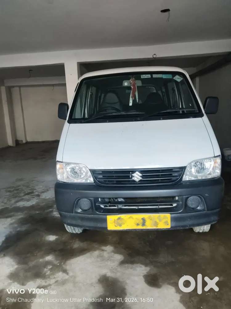 Ecco Van 
Price 500000