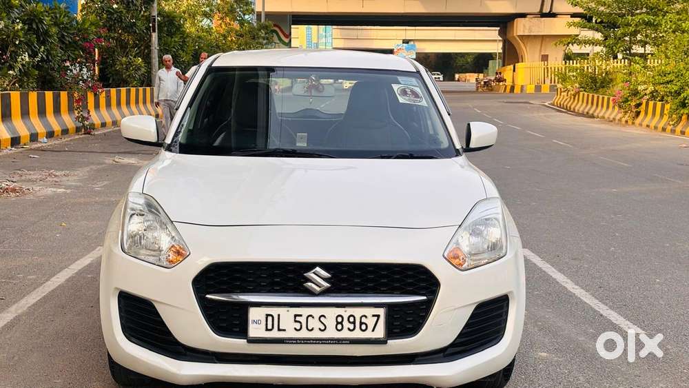 Maruti Suzuki Swift 1.2 Lxi (o), 2021, Petrol