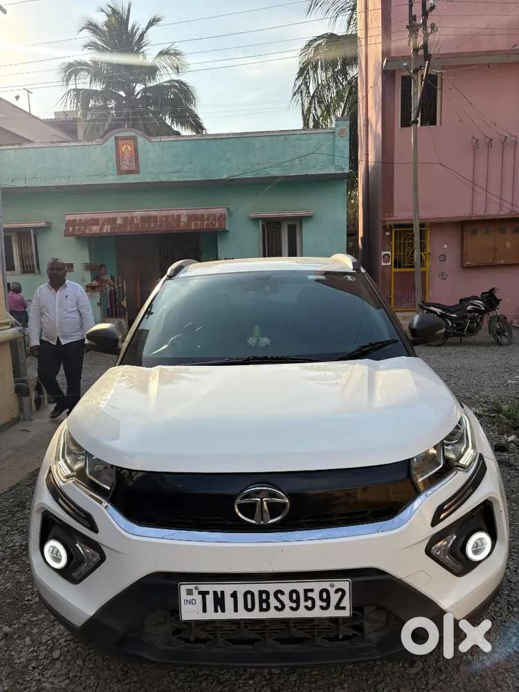 Tata Nexon 1.2 Revotron Xe 2023