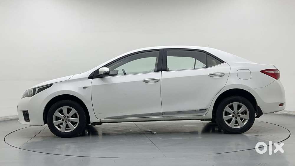 Toyota Corolla Altis 1.8 G, 2016, Petrol