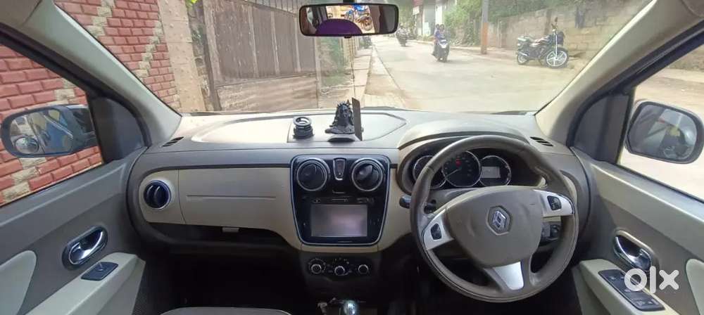 2015 Renault Lodgy 1.5 Rxz