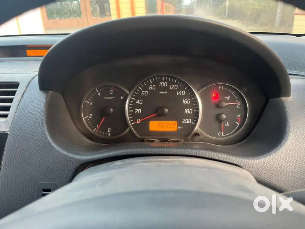 Maruti Suzuki Dzire 2011