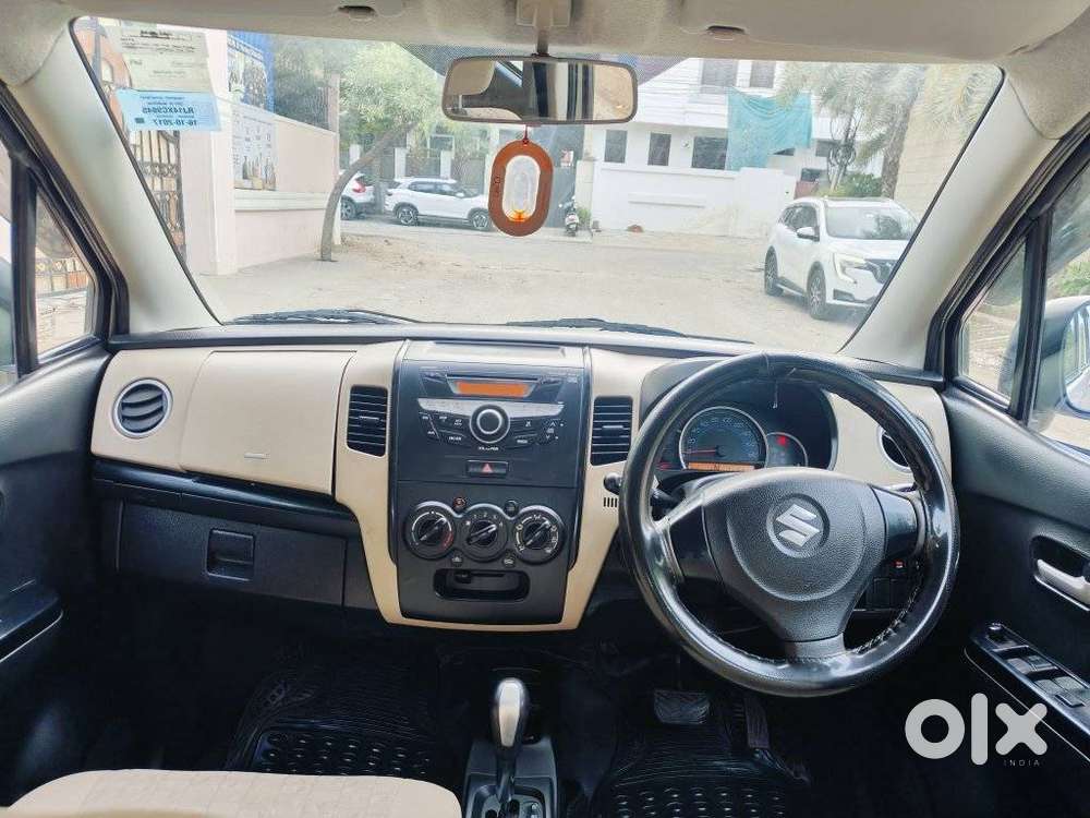 Maruti Suzuki Wagon R 1.0 Vxi Amt, 2017, Petrol