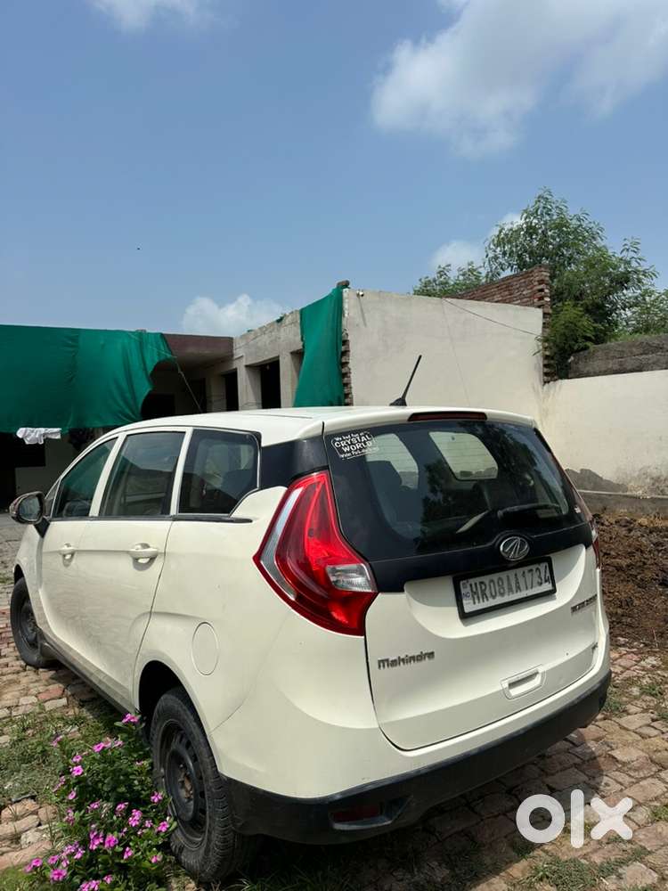 Mahindra Marazzo Diesel 2019