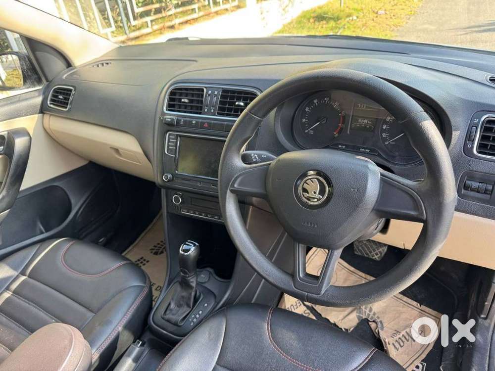 Skoda Rapid Tsi, 2021, Petrol