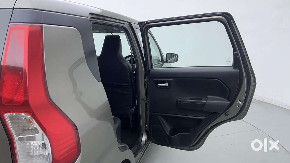 Maruti Suzuki Wagon R 1.2 Zxi Ags, 2022, Petrol