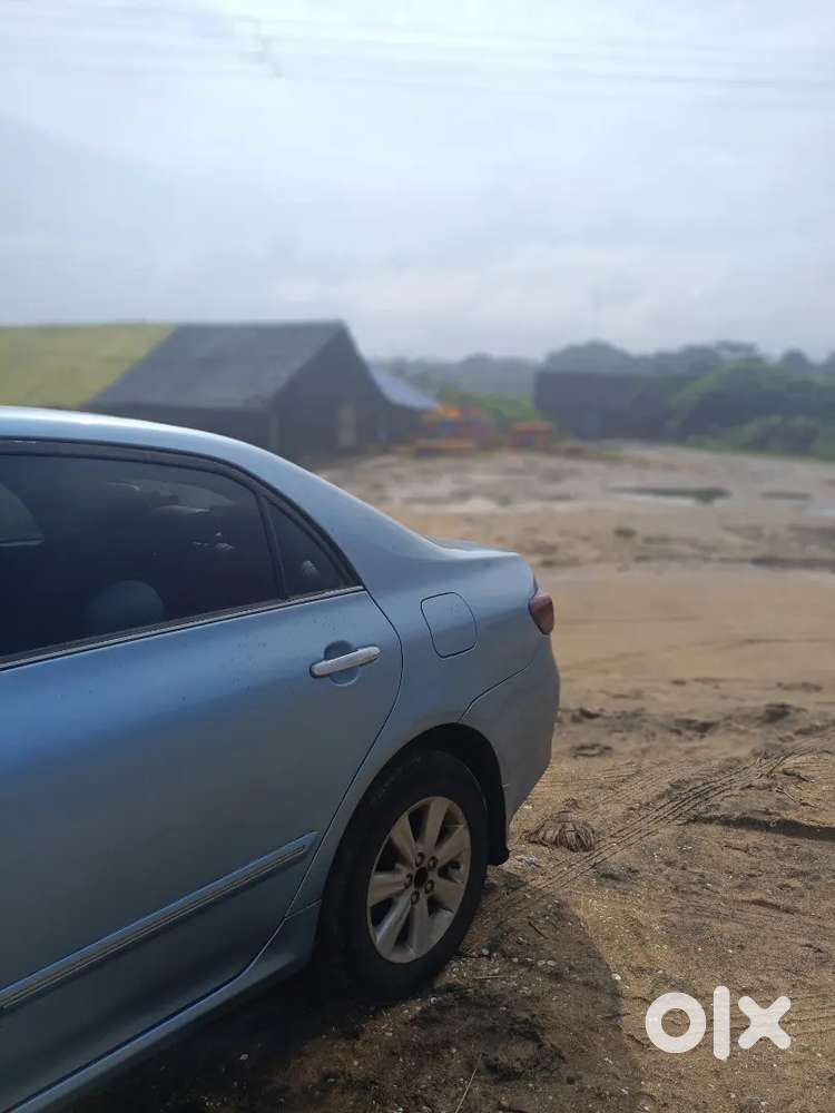 Toyota Corolla Altis 2010 Diesel 190000 Km Driven