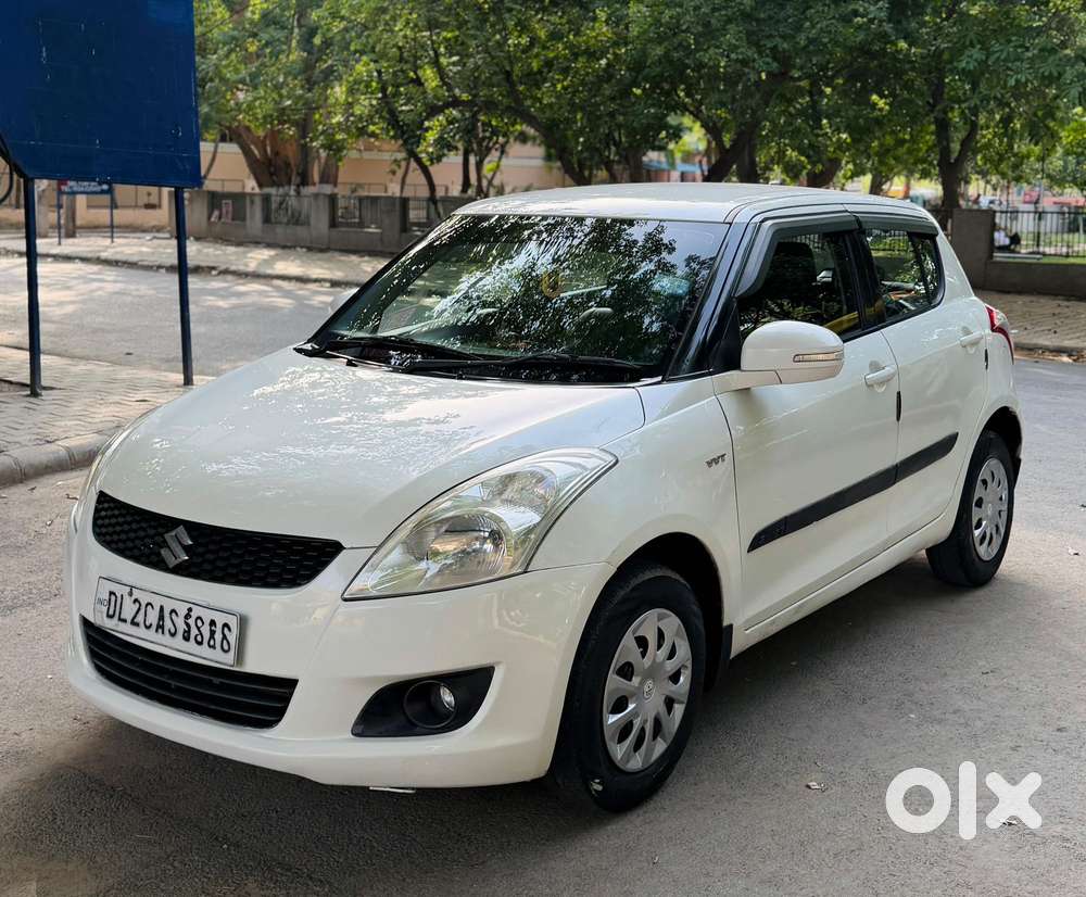Maruti Suzuki Swift Vxi Cng, 2013, Cng & Hybrids