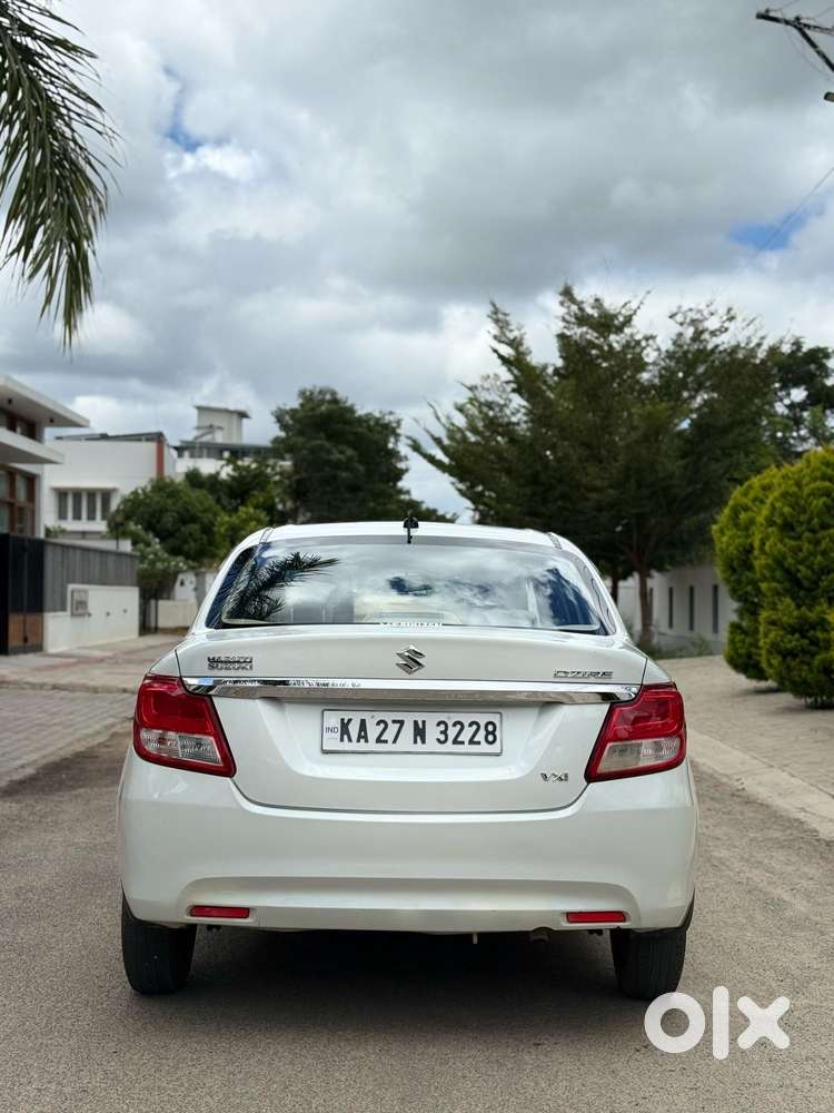 Maruti Suzuki Swift Dzire 1.2 Vxi, 2017, Petrol