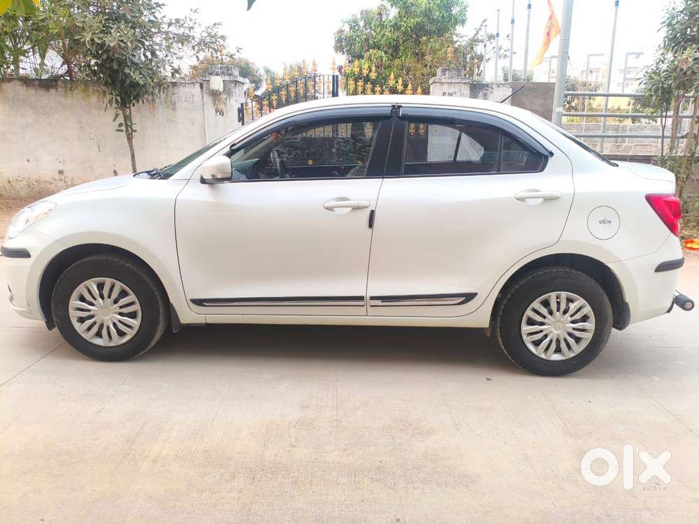 Maruti Suzuki Dzire 1.2 Vxi, 2024, Petrol