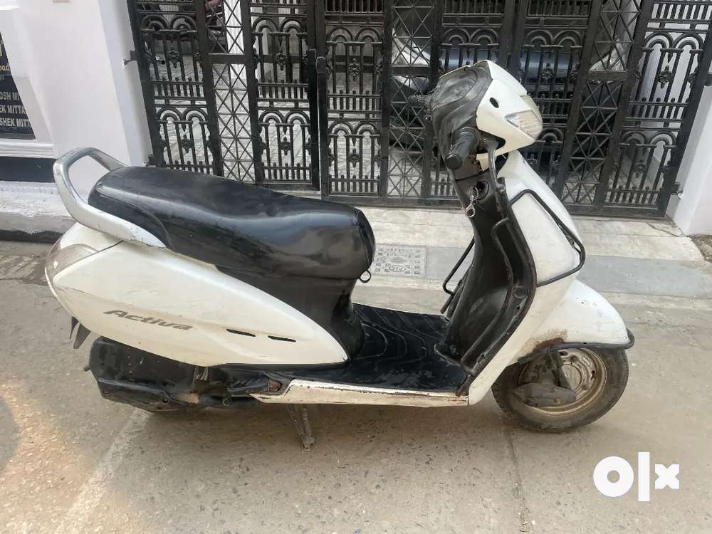 Olx old activa clearance