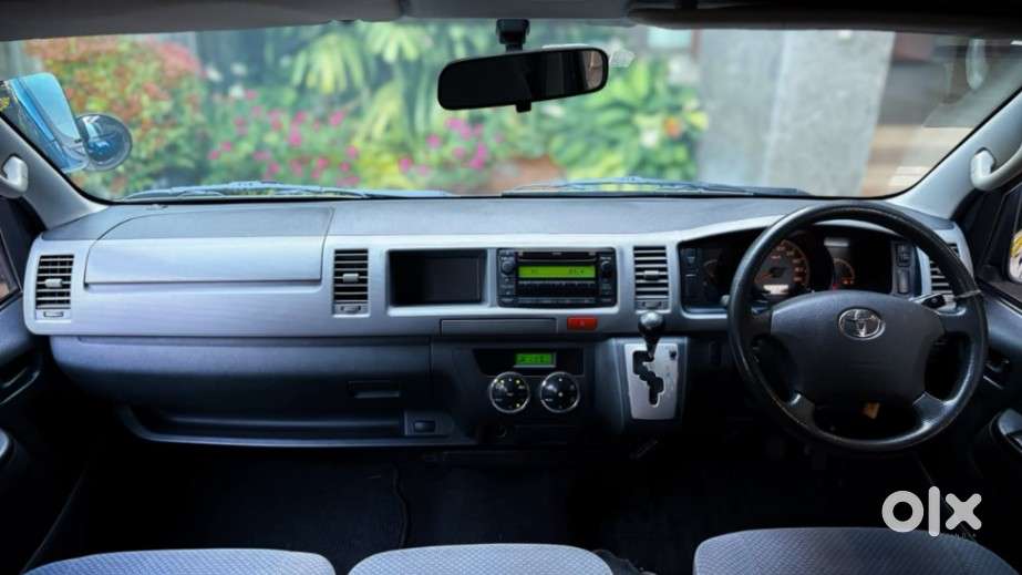 Toyota Hiace 2.8 Gl, 2012, Petrol