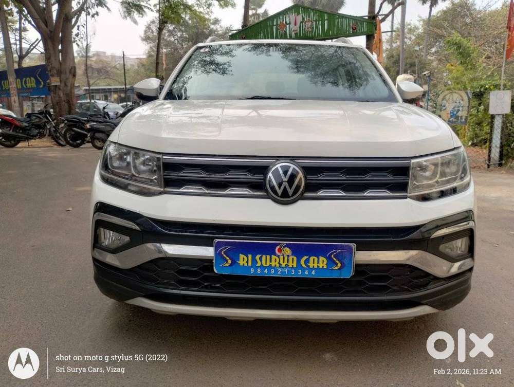 Volkswagen Taigun 1.0 Tsi Highline At, 2022, Petrol