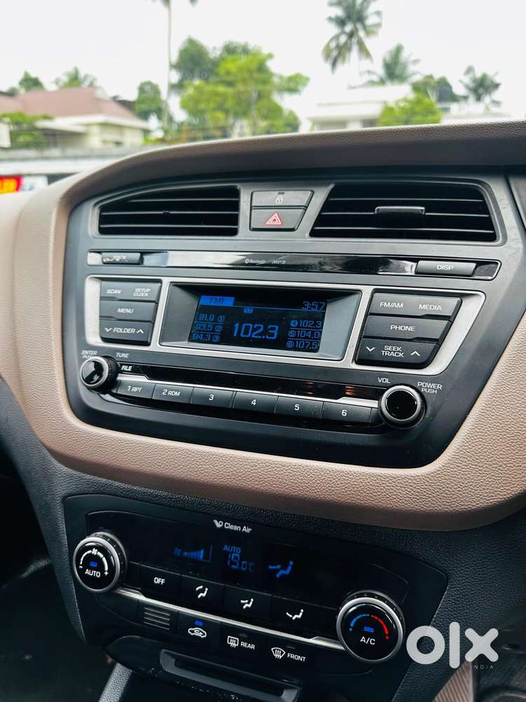 Hyundai Elite I20 Sportz (o) 1.2, 2017, Petrol