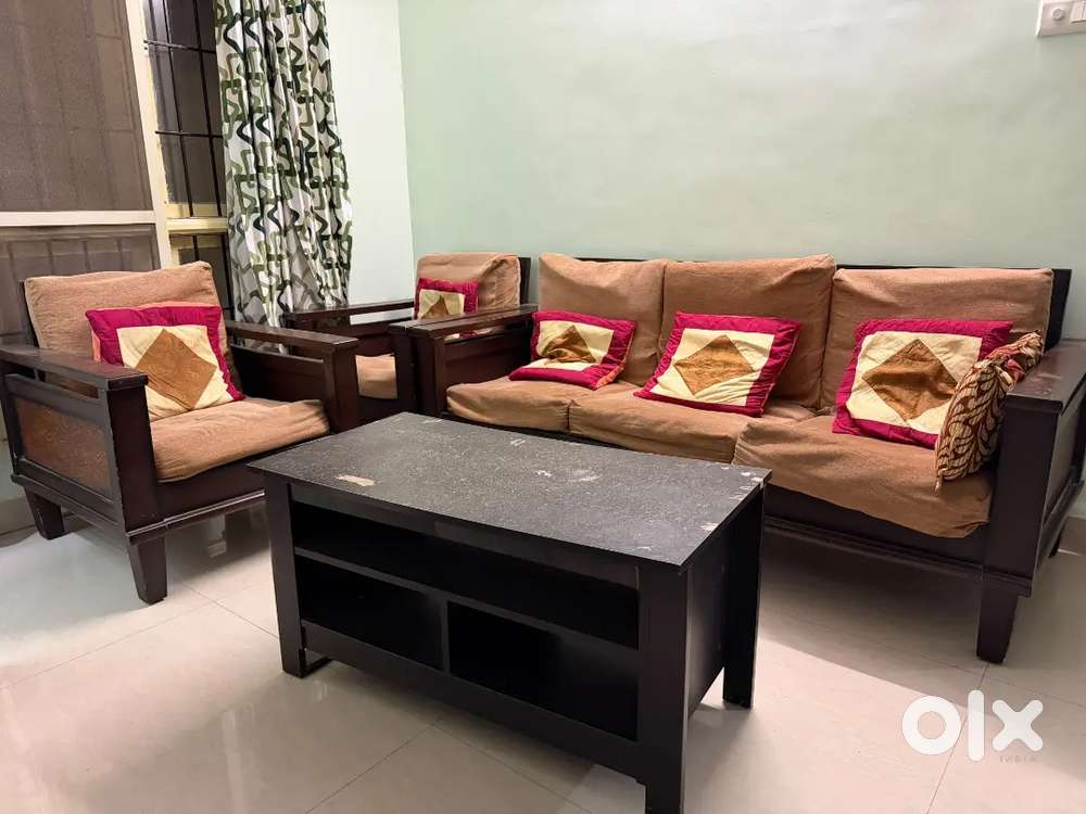 Sofa, 5 seater,Premium Mysore Teak Wood sofa,Teapoy FREE, with cushion