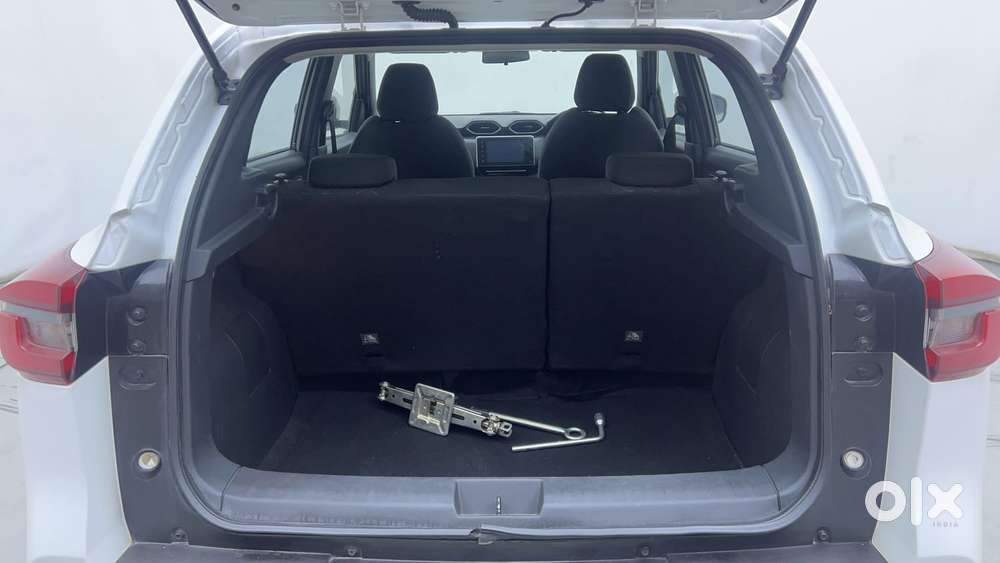 Nissan Magnite 1.0 Xv Premium Turbo Cvt, 2021, Petrol