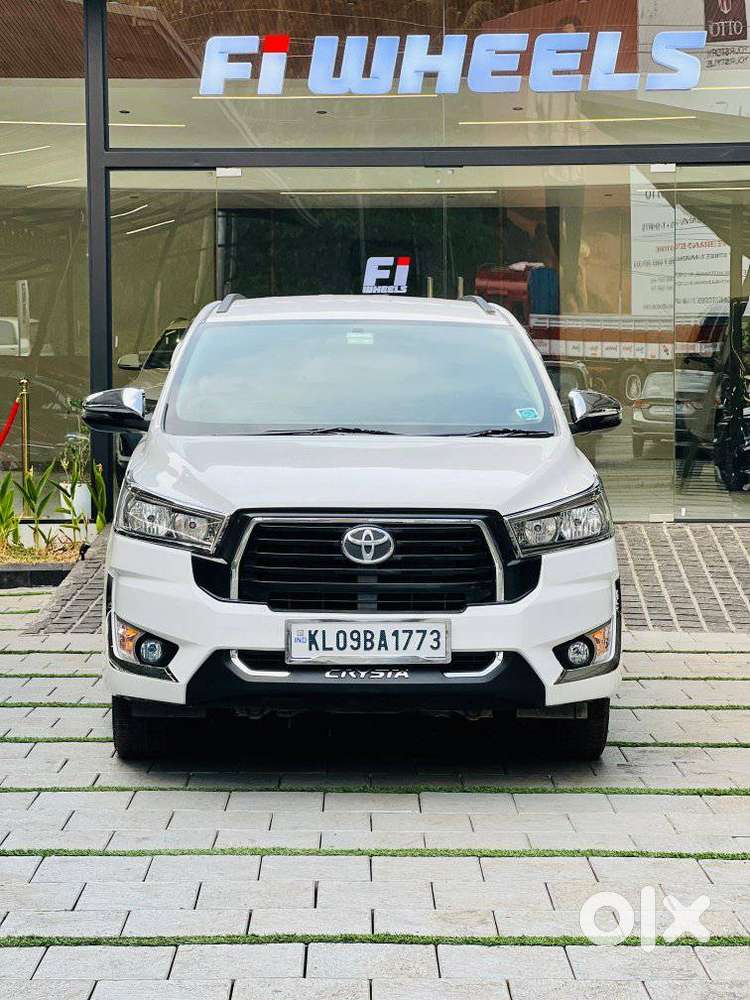 Toyota Innova Crysta 2.4 G Mt, 2018, Diesel