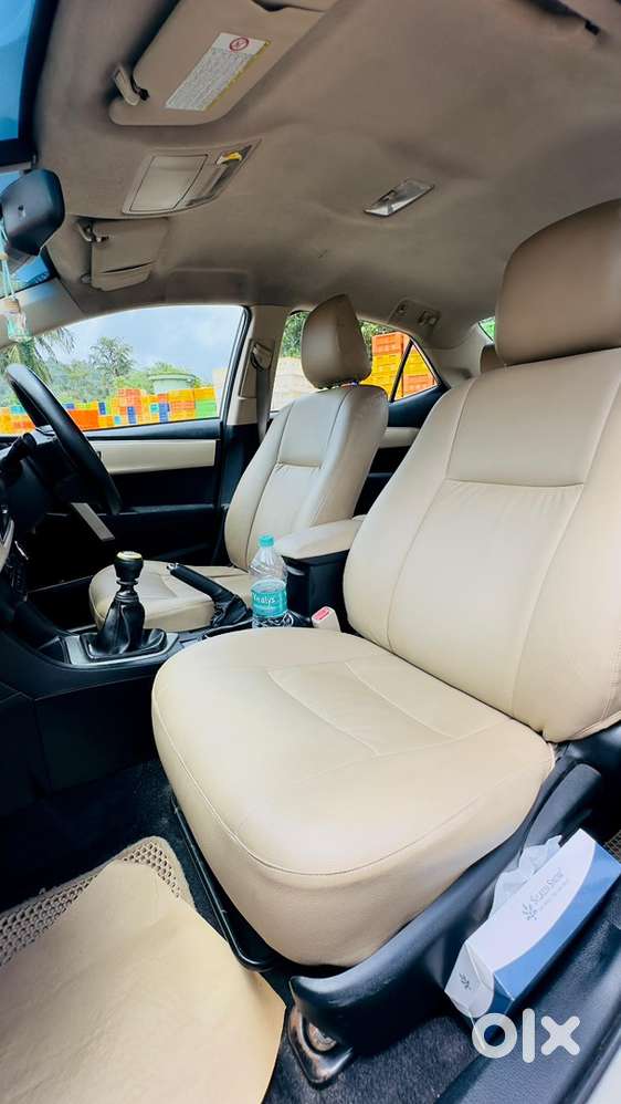 Toyota Corolla Altis 2015