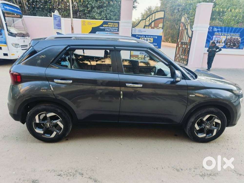 Hyundai Venue 1.0 Sx Turbo Dct, 2020, Petrol