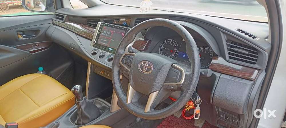 Toyota Innova Crysta 2.4 Gx Mt 8s, 2025, Diesel