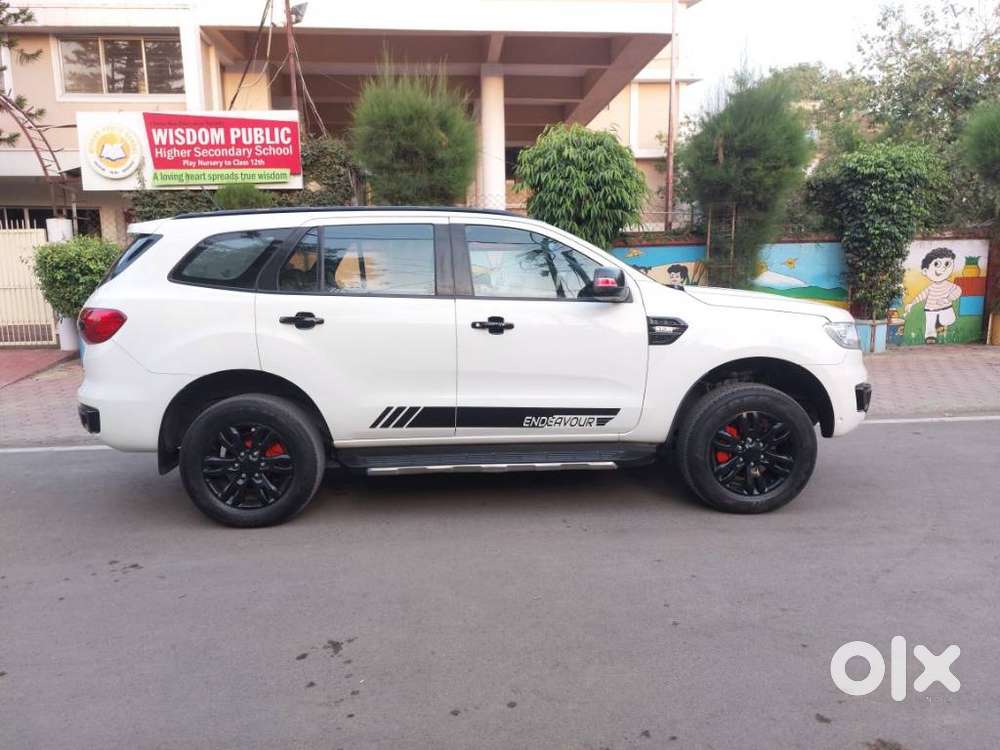 Ford Endeavour 3.2 Titanium Plus 4x4 At, 2018, Diesel