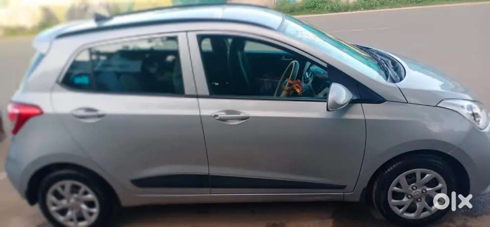 Hyundai Grand I10 Sportz 2019 Petrol