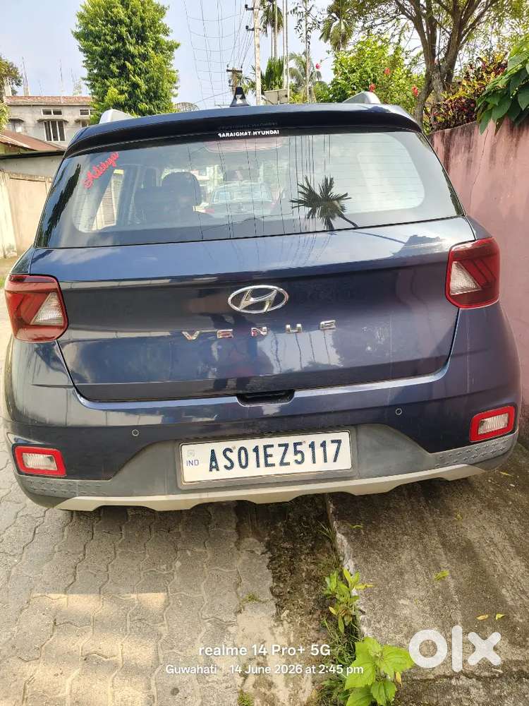 Hyundai New Venue 2022 Petrol 30000 Km Driven
