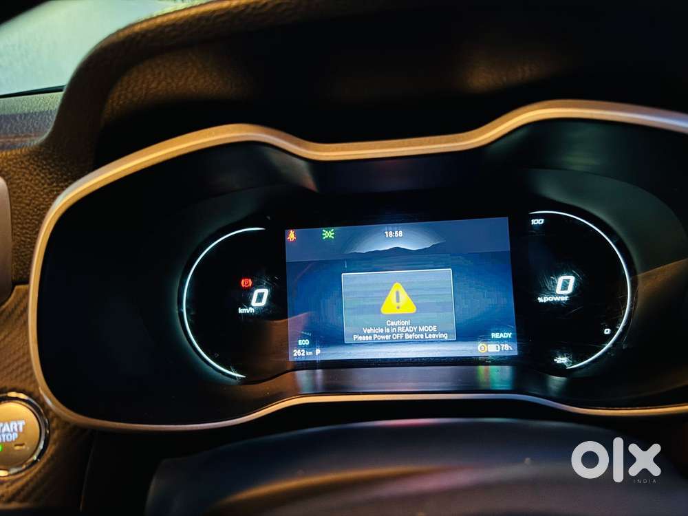 Mg Zs Ev Excite, 2023, Petrol