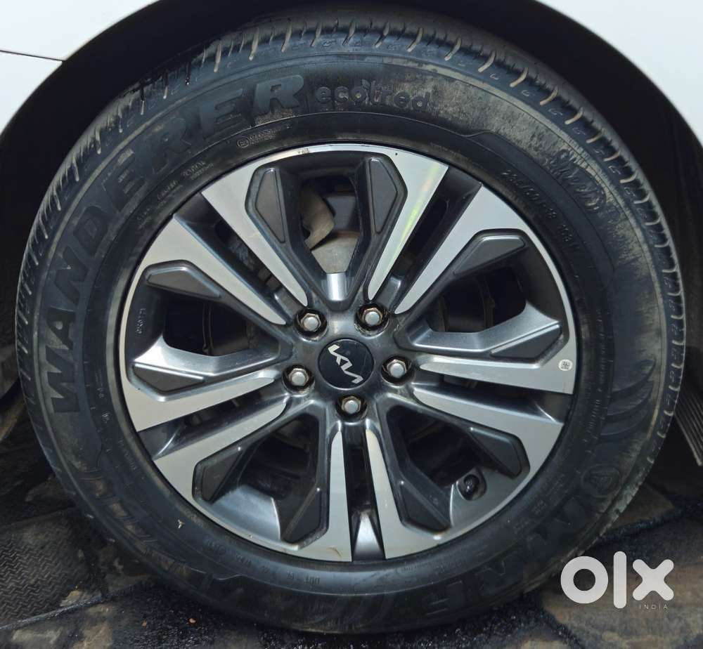 Kia Carnival Limousine Plus 7 Str, 2022, Diesel