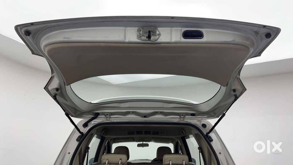 Maruti Suzuki Ertiga Vxi At, 2017, Petrol