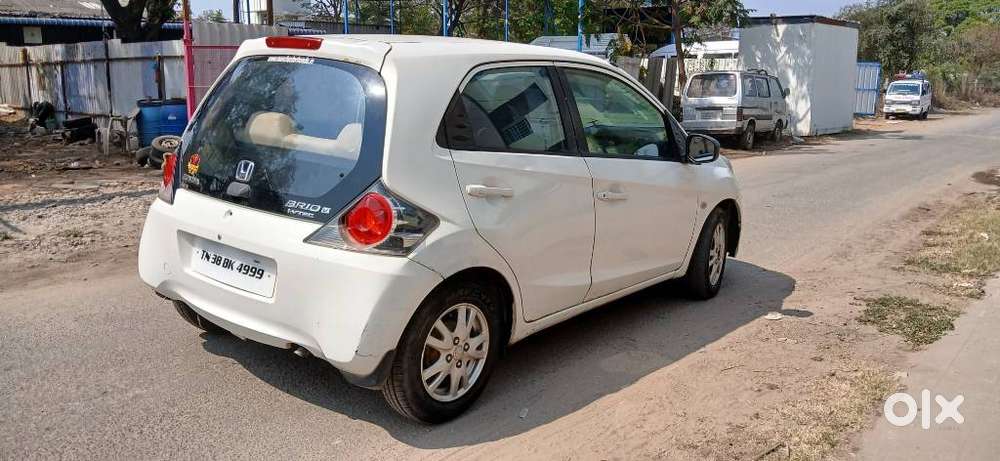 Honda Brio 2011-2013 V Mt, 2013, Petrol