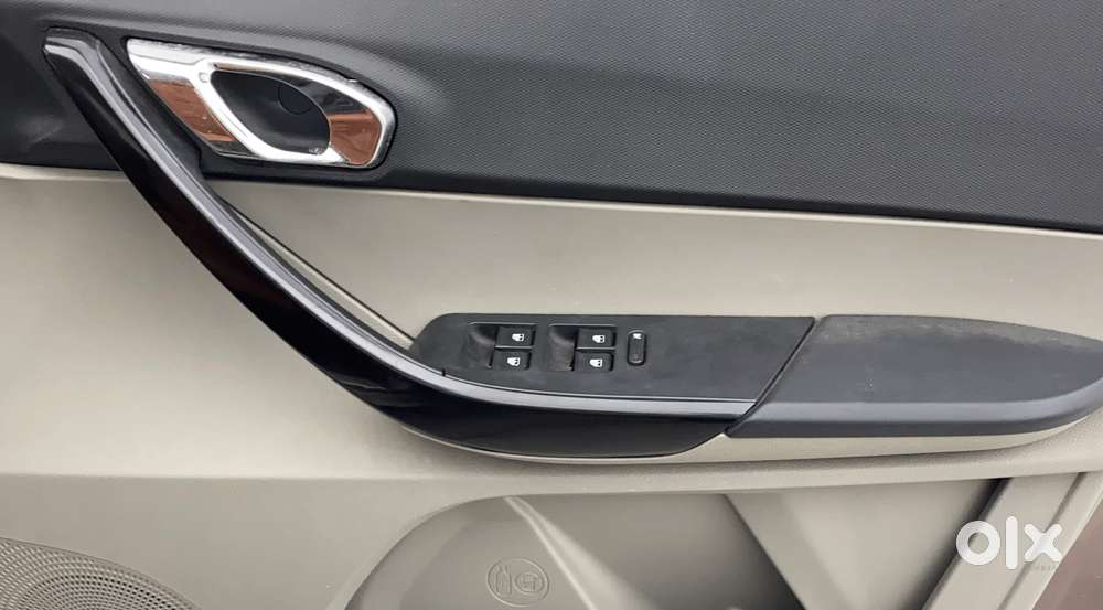 Tata Tiago 1.2 Revotron Xz, 2017, Petrol
