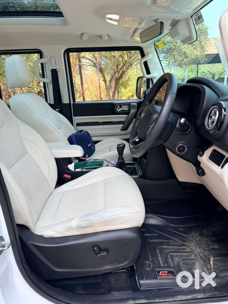 Mahindra Thar Roxx 2025 Diesel Manual
